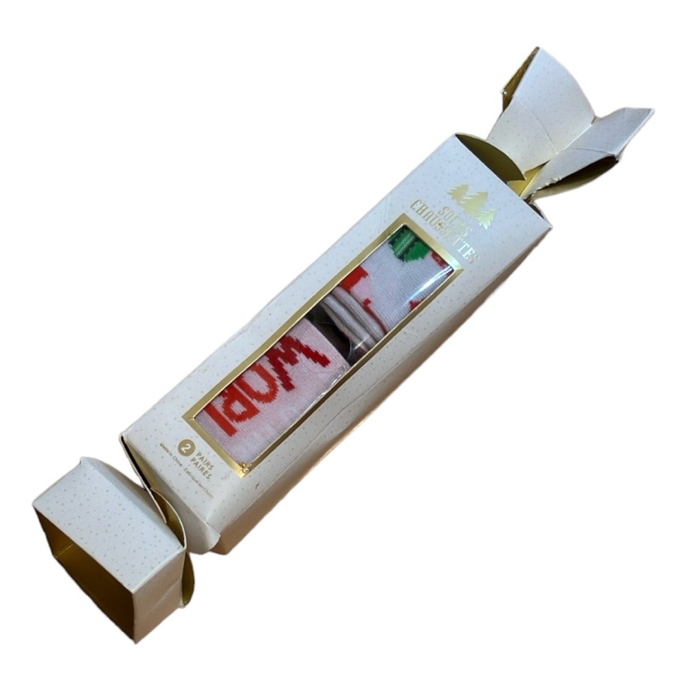 🆓 FREE ADD ON 🆓 Christmas socks in a cute candy packaging
